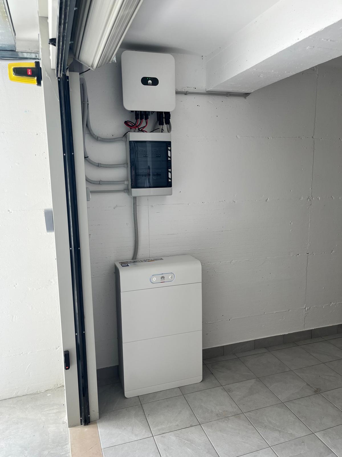 Inverter e batteria Huawei